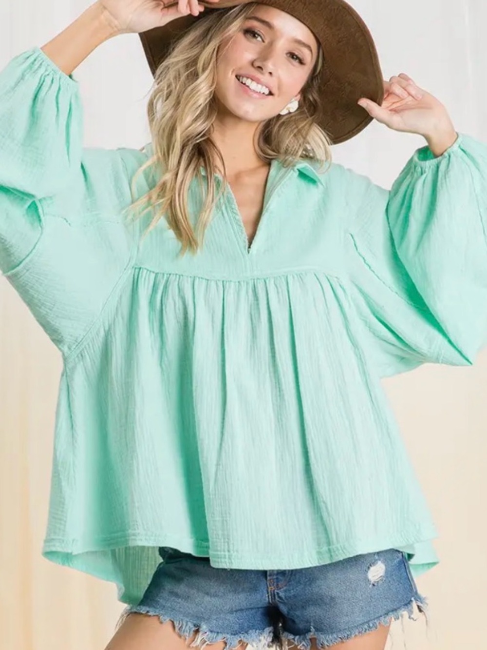 Ces Femme light Mint Women's Gauze V-Neck Babydolly Top